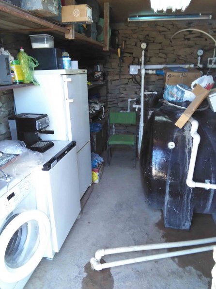 Pomphouse-Became-My-Kitchen